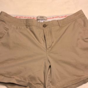 Old Navy Perfect 5” shorts